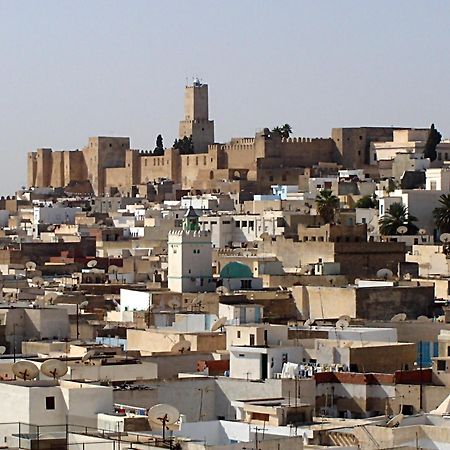 Hotel Tiziri à Sousse Extérieur photo